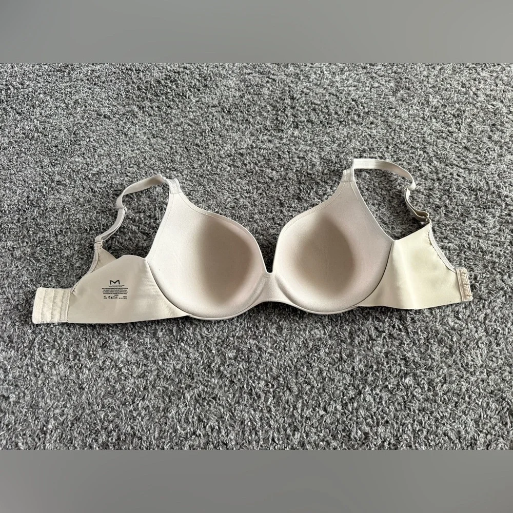 Maidenform Seamless Light Beige Bra - Picture 2 of 4
